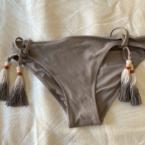 H&M two piece - Picture 4 of 6